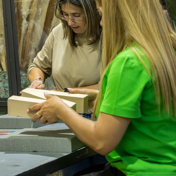 crear la letra inicial