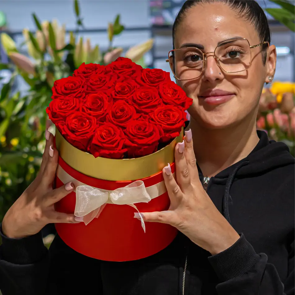 Caja de rosas preservada grande