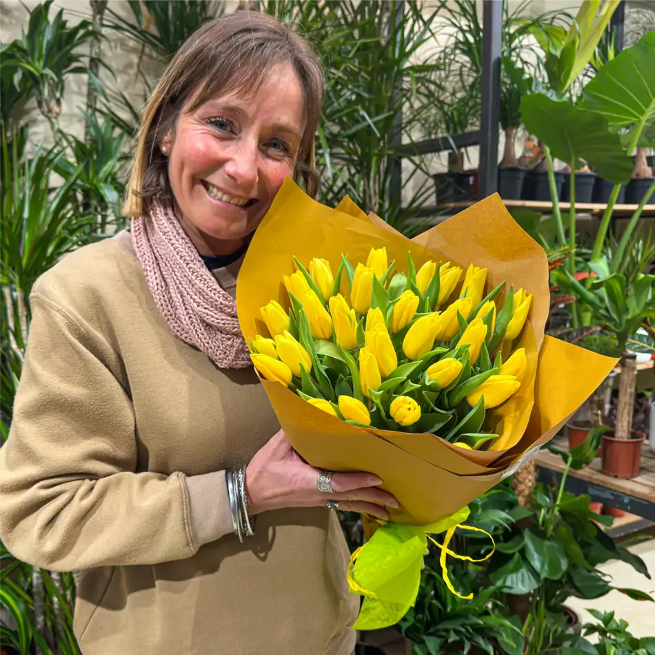 Ramo de 30 tulipanes amarillos